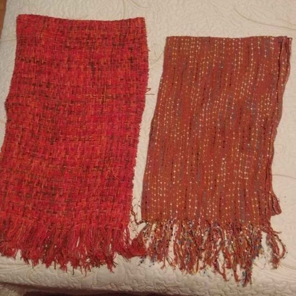 Bundle of scarfs and foulards - Picture 3 of 7